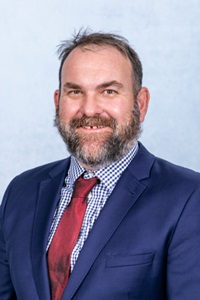 Jarrott, Benn